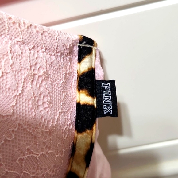 VS. PINK BRA - Picture 9 of 9